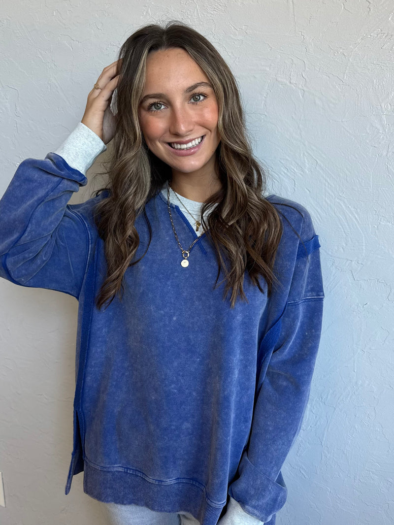 Snow Colorblock Oversized Sweatshirt