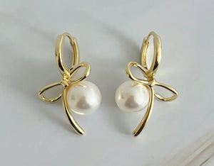 Bow With Pearl Drop Earrings