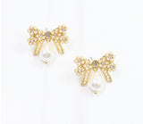 Coyle Pearl Bow Earring